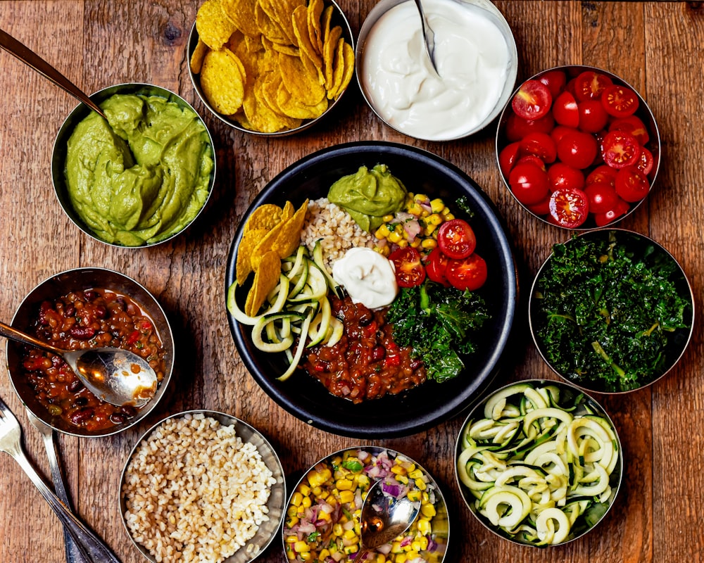 Alimentation équilibrée avec fruits et légumes